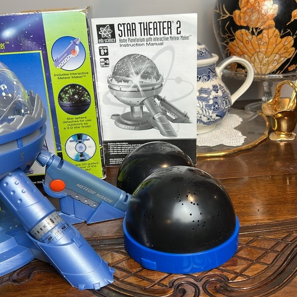 Vintage STAR THEATER-2 Home Planetarium w/Interactive Meteor Maker Edu Science - Picture 5 of 7
